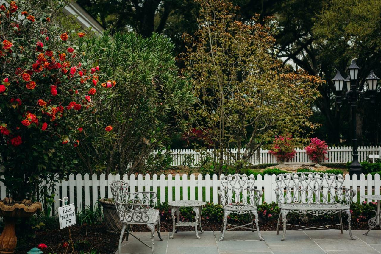 The Myrtles Bed & Breakfast Saint Francisville Bagian luar foto